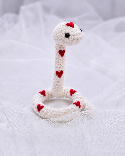Snake Wrap Crochet Bracelet Pattern