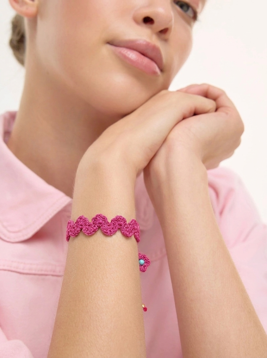 🌸 Fuchsia Bloom Friendship Bracelet – 2 Patterns in 1