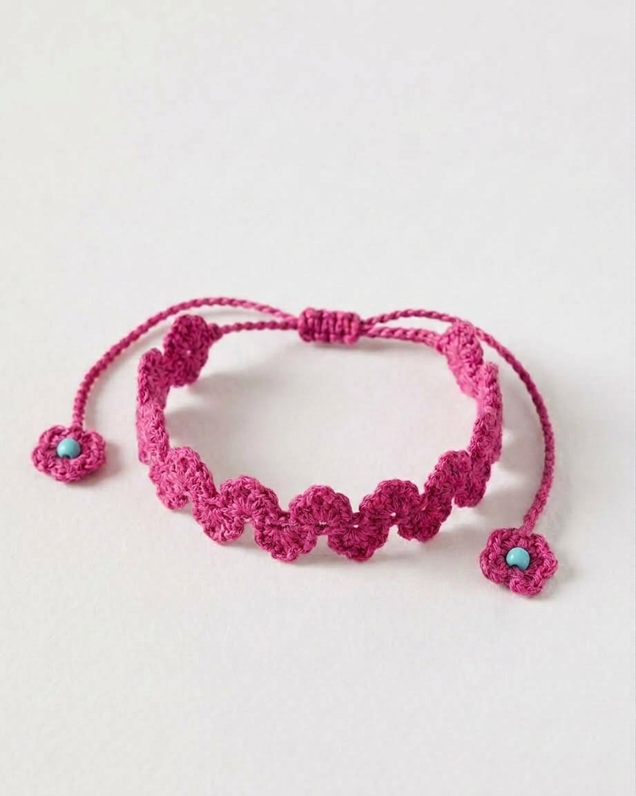 🌸 Fuchsia Bloom Friendship Bracelet – 2 Patterns in 1