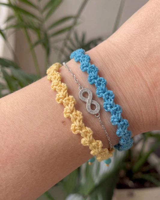 Golden Friendship Bracelet Crochet Pattern